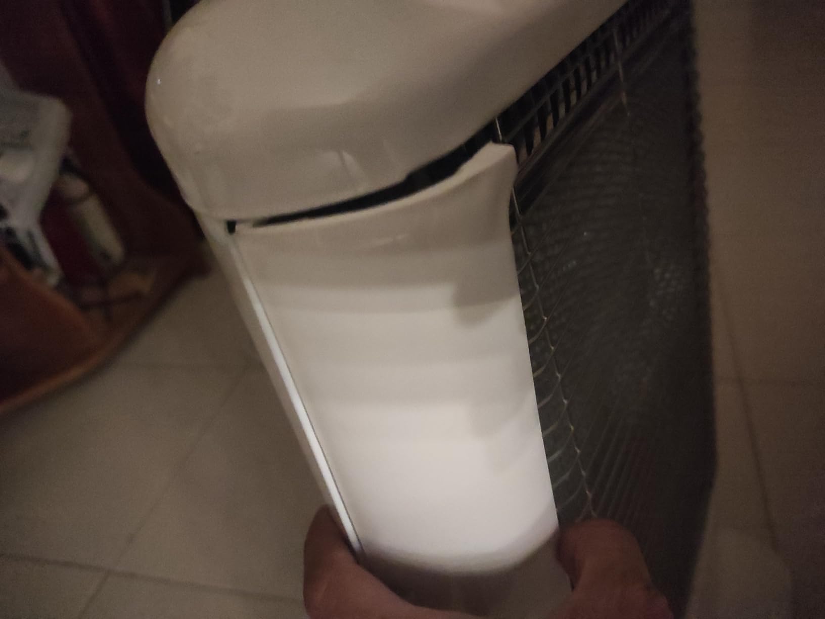 Calienta bien pero es ruidosa