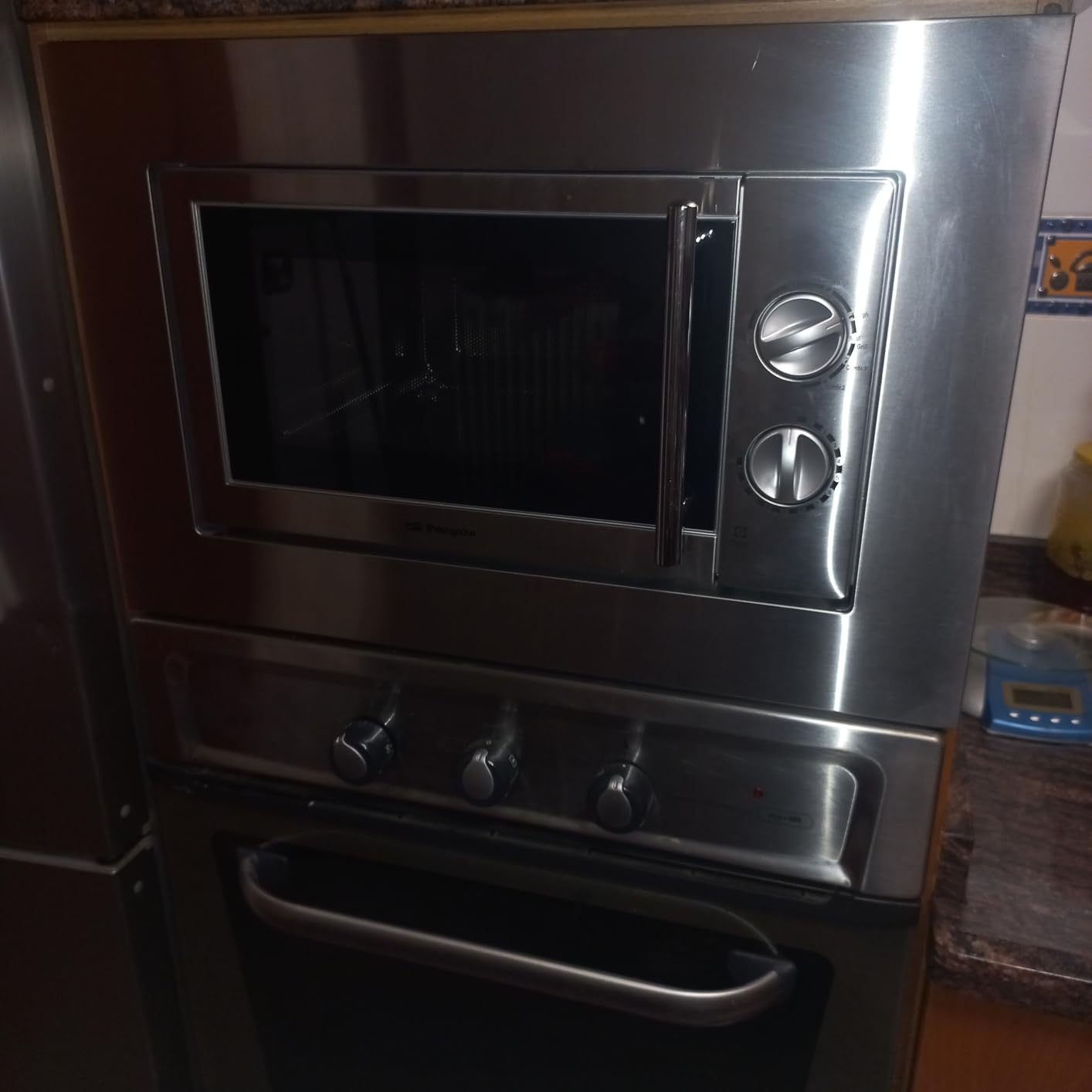 Buen microondas con grill