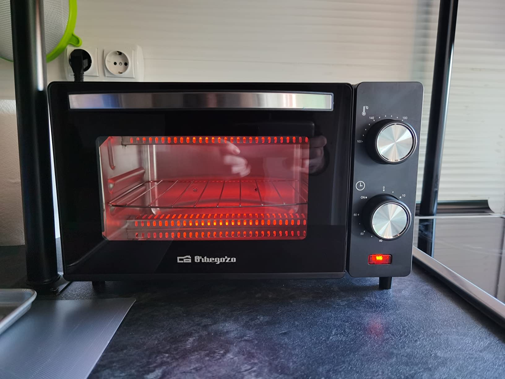 Buen horno de sobremesa